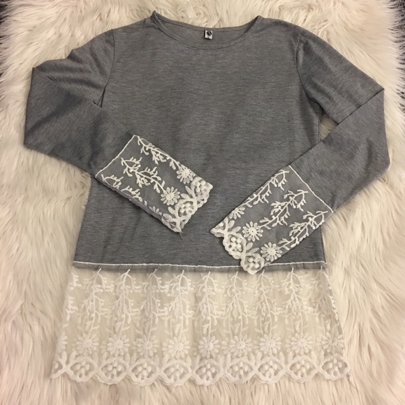 Lace detail | layering top - Picture 2 of 8